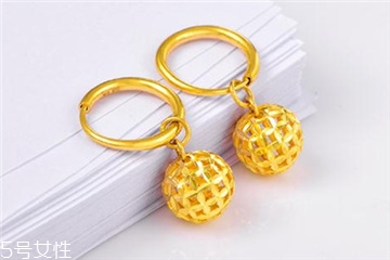 黃金耳環(huán)斷了怎么辦 教你幾種處理辦法 黃金耳環(huán)斷了怎么辦 教你幾種處理辦法