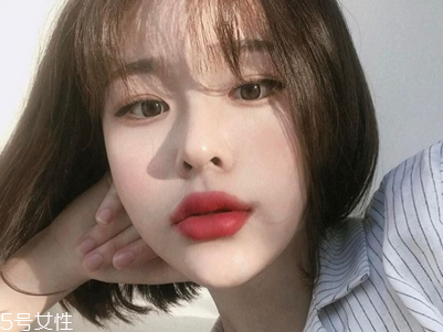 雙下巴吸脂手術(shù)安全嗎？