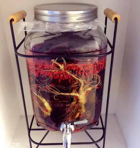 藥酒是不是泡越久越好 這個(gè)觀點(diǎn)不正確 藥酒是不是泡越久越好 這個(gè)觀點(diǎn)不正確