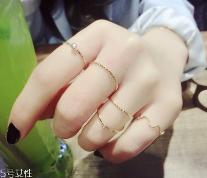 合金戒指會(huì)掉色嗎 避免不了的情況