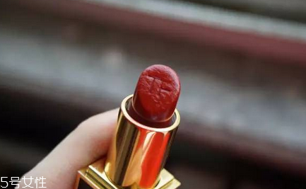 tf黑管15和16哪個(gè)好看 tf黑管15和16號(hào)試色及價(jià)格