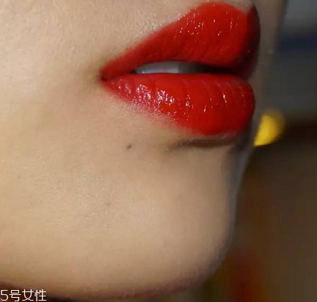 tf黑管15和16哪個(gè)好看 tf黑管15和16號(hào)試色及價(jià)格