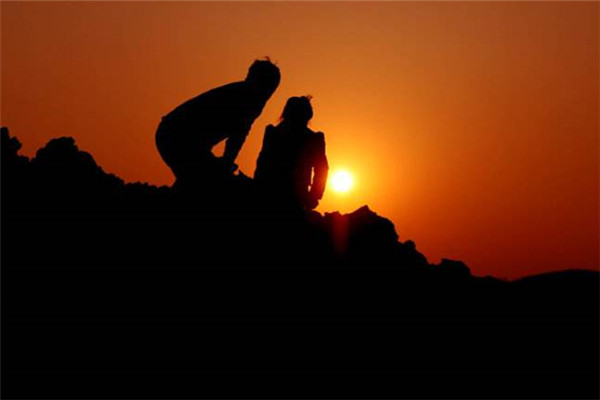 男人射精之前的液體是什么？只蹭蹭不進(jìn)去會(huì)懷孕嗎？