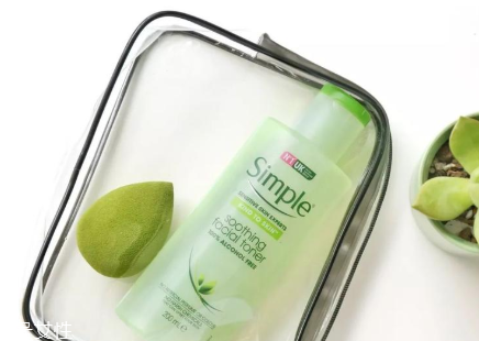 英國simple清妍好用么 simple清妍4大產(chǎn)品評(píng)測