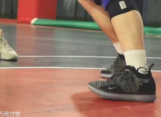 nike kd 11測評 杜蘭特11代實戰(zhàn)表現