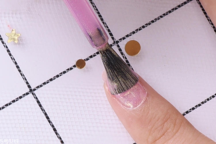 misscandy獨角獸指甲油美甲教程 misscandy獨角獸實測