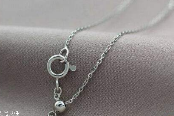 鉑金項鏈打結(jié)怎么處理 教你快速解開 鉑金項鏈打結(jié)怎么處理 教你快速解開