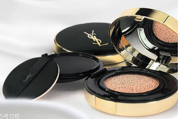 阿瑪尼氣墊和圣羅蘭氣墊哪個(gè)好用 阿瑪尼氣墊和ysl氣墊 阿瑪尼氣墊和圣羅蘭氣墊哪個(gè)好用 阿瑪尼氣墊和ysl氣墊