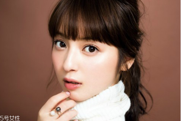 右臉頰長痘的原因及調理方法 十個祛痘的小妙招