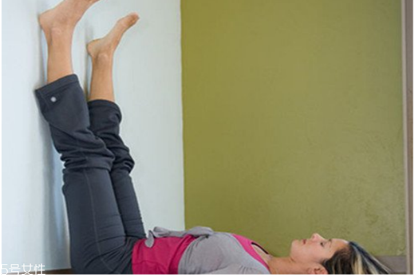 腿倒立在墻上能減腿嗎 長(zhǎng)期堅(jiān)持才有效 腿倒立在墻上能減腿嗎 長(zhǎng)期堅(jiān)持才有效