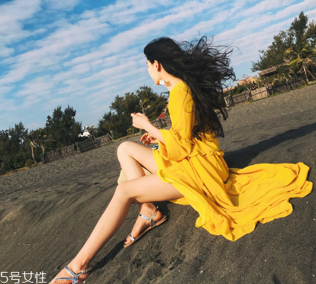 2022年春夏流行元素 穿出自己的特色 2022年春夏流行元素 穿出自己的特色