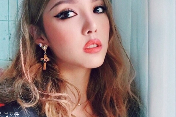 秋天皮膚怎么調(diào)理 3大問(wèn)題該怎么應(yīng)對(duì)