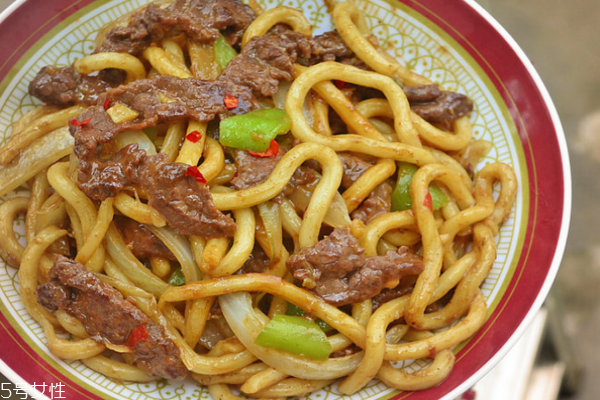 烏冬面是米線嗎 區(qū)別有點(diǎn)大 烏冬面是米線嗎 區(qū)別有點(diǎn)大