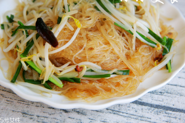 孕婦可以吃炒粉嗎 建議少吃 孕婦可以吃炒粉嗎 建議少吃