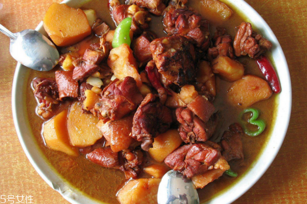 雞肉為什么便宜 因?yàn)槌杀镜?><p><strong>雞肉為什么便宜 因?yàn)槌杀镜?/strong></p></a></li> <li><a href=