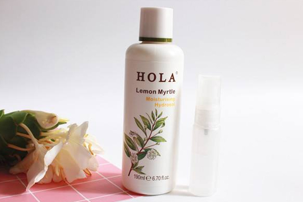 保濕噴霧噴面膜上可以嗎 邊敷邊噴更保濕 保濕噴霧噴面膜上可以嗎 邊敷邊噴更保濕