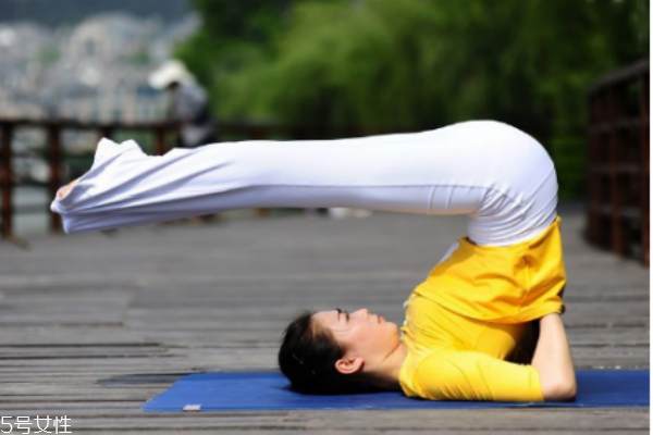 練瑜伽能治痛經嗎 治療痛經的瑜伽動作