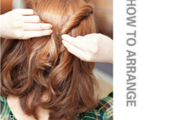 中短發(fā)扎什么頭發(fā)好看 中短發(fā)發(fā)型扎發(fā) 中短發(fā)扎什么頭發(fā)好看 中短發(fā)發(fā)型扎發(fā)