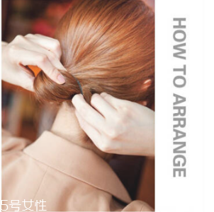 中短發(fā)扎什么頭發(fā)好看 中短發(fā)發(fā)型扎發(fā) 中短發(fā)扎什么頭發(fā)好看 中短發(fā)發(fā)型扎發(fā)