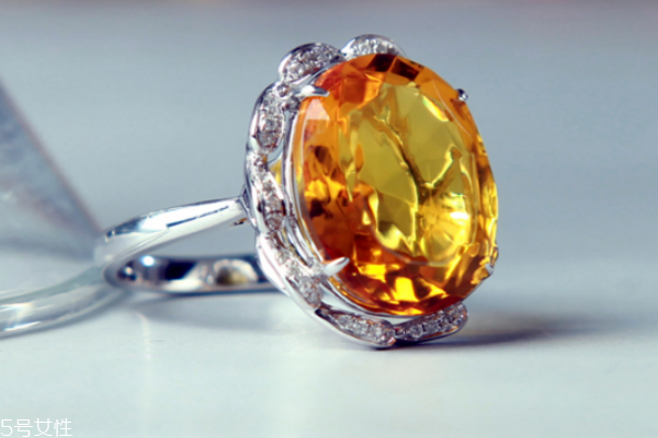 琥珀會越戴越亮嗎 保養(yǎng)方法要學會