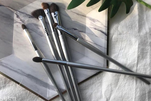 魅絲蔻化妝刷什么檔次 開架產(chǎn)品適合新手 魅絲蔻化妝刷什么檔次 開架產(chǎn)品適合新手