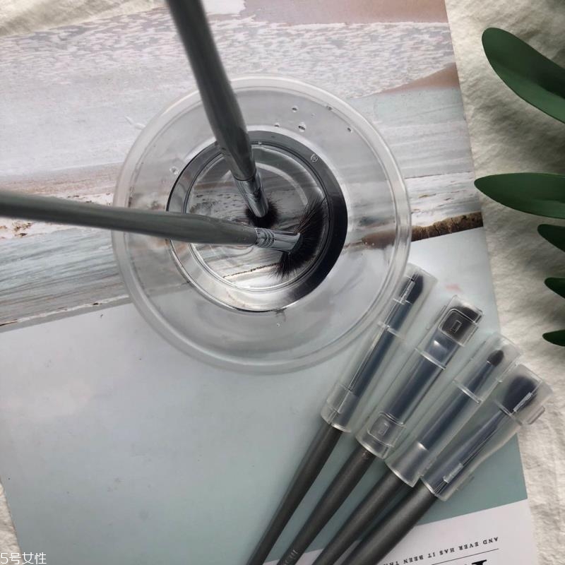 魅絲蔻化妝刷什么檔次 開架產(chǎn)品適合新手 魅絲蔻化妝刷什么檔次 開架產(chǎn)品適合新手