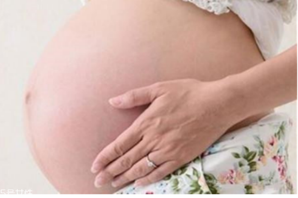 新爸媽必知:七種胎兒信號以及潛在危險 新爸媽必知:七種胎兒信號以及潛在危險