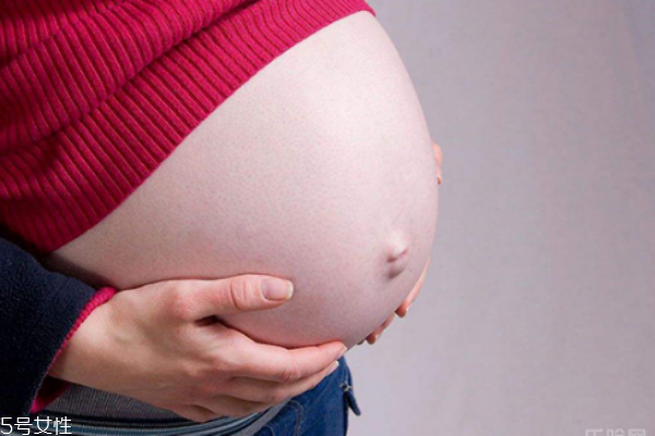 新爸媽必知:七種胎兒信號以及潛在危險 新爸媽必知:七種胎兒信號以及潛在危險