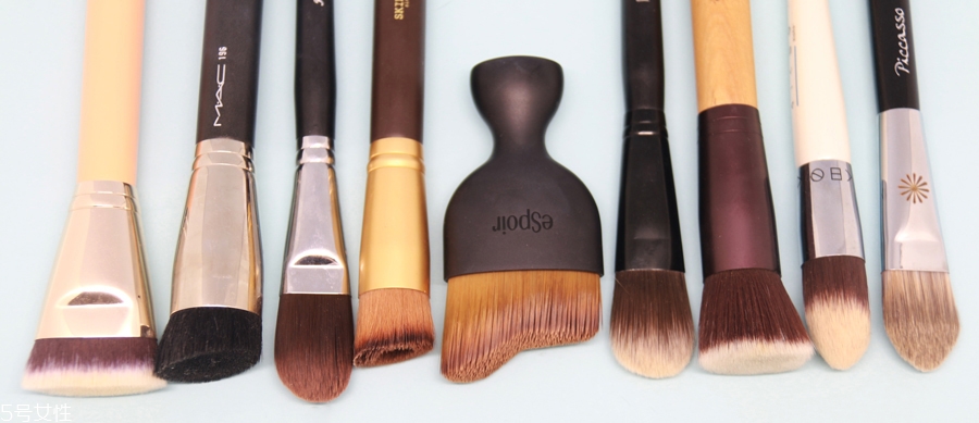 基礎彩妝需要哪些東西 這4種彩妝不能少