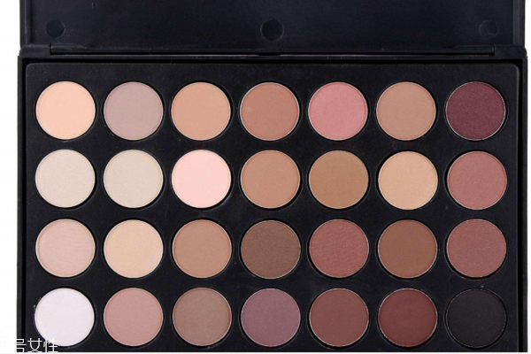 韓國(guó)雀斑妝怎么化 朱正廷雀斑妝畫(huà)法步驟 韓國(guó)雀斑妝怎么化 朱正廷雀斑妝畫(huà)法步驟