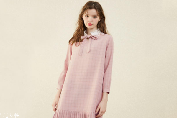 小個(gè)子女生秋季穿搭 完美駕馭日系風(fēng) 小個(gè)子女生秋季穿搭 完美駕馭日系風(fēng)