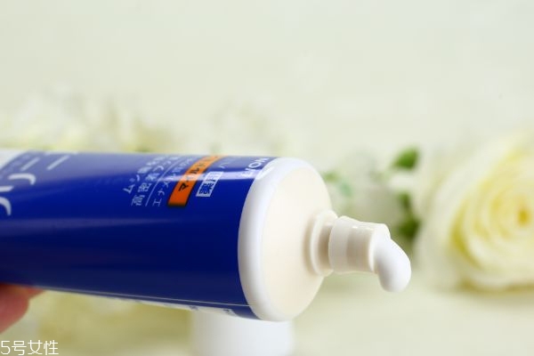 兒童可以用含氟牙膏嗎 適合成人使用 兒童可以用含氟牙膏嗎 適合成人使用