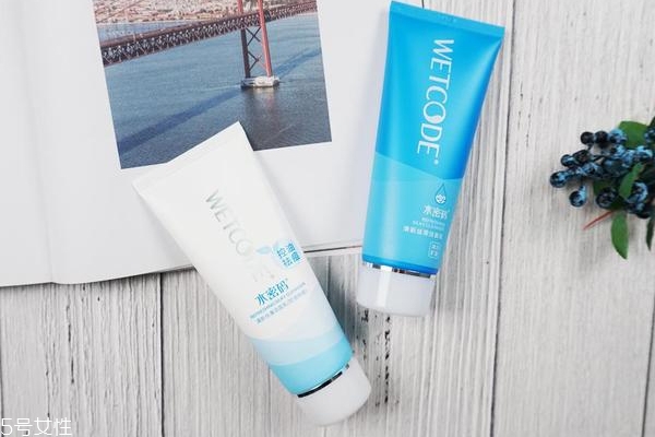 水密碼洗面奶哪款好用 溫和藍(lán)管和祛痘白管對(duì)比評(píng)測(cè) 水密碼洗面奶哪款好用 溫和藍(lán)管和祛痘白管對(duì)比評(píng)測(cè)