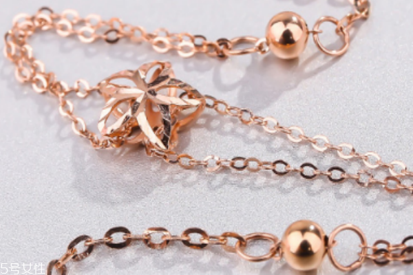 黃金手鏈?zhǔn)裁纯钍胶每?這樣選準(zhǔn)沒錯