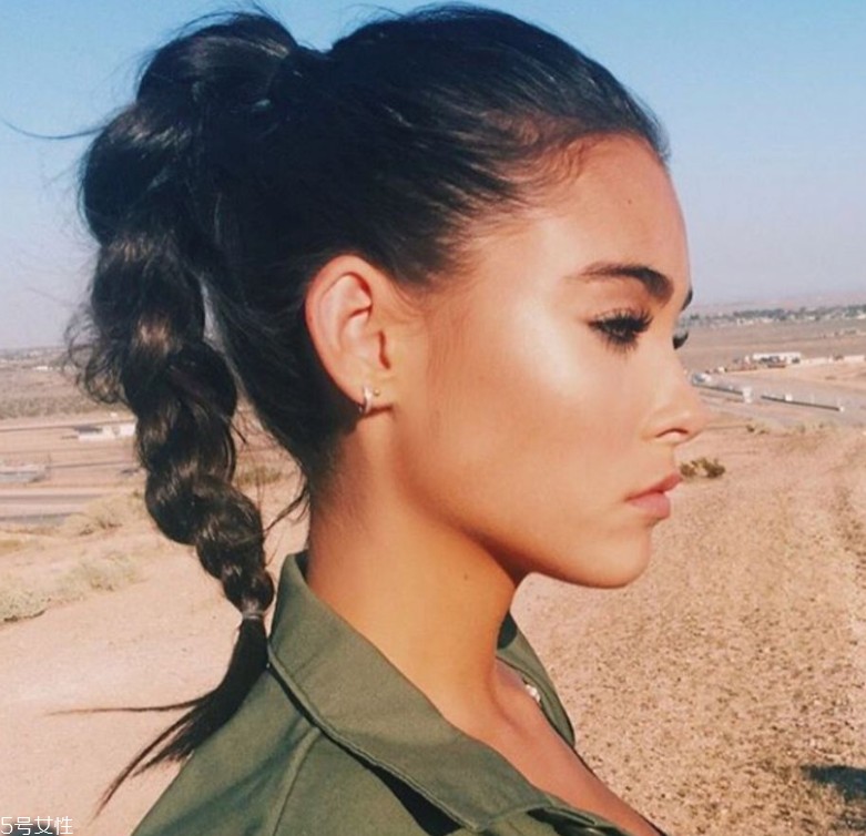 燈籠馬尾怎么拉蓬松 吳謹(jǐn)言教你怎么綁 燈籠馬尾怎么拉蓬松 吳謹(jǐn)言教你怎么綁