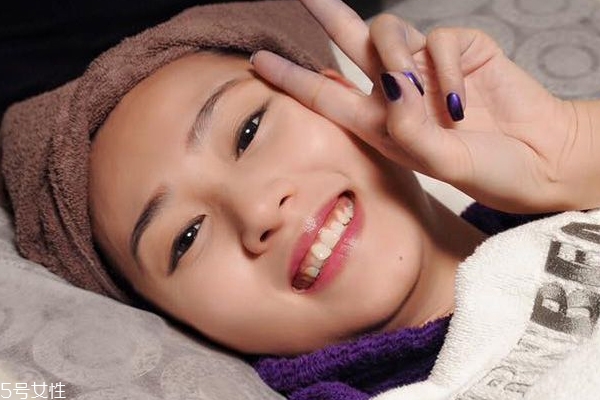 國(guó)字臉怎么瘦臉 4方法和方形臉說掰掰