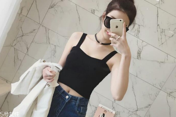 今年流行什么吊帶 夏日小性感 今年流行什么吊帶 夏日小性感