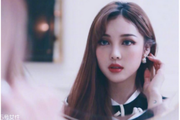 戴隱形眼鏡可以運動么 戴隱形眼鏡不可不知的事 戴隱形眼鏡可以運動么 戴隱形眼鏡不可不知的事