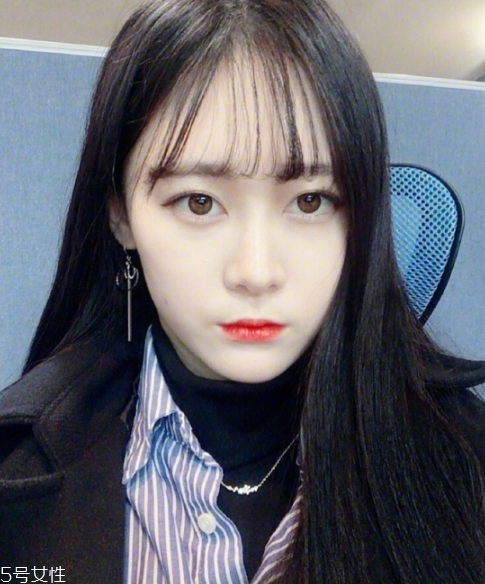 空氣感卷發(fā)教程 空氣卷發(fā)型圖片中長發(fā) 空氣感卷發(fā)教程 空氣卷發(fā)型圖片中長發(fā)