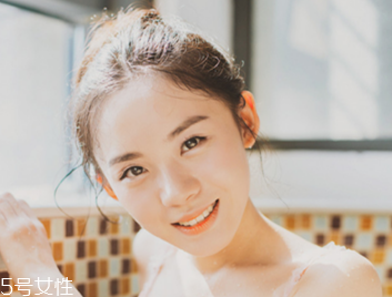夏天頭發(fā)怎么盤好看 日系空氣感束發(fā)教程 夏天頭發(fā)怎么盤好看 日系空氣感束發(fā)教程