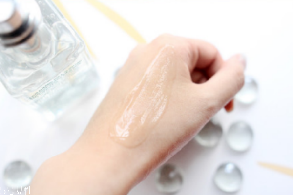 倩碧透明黃油好用嗎 倩碧透明黃油使用評測 倩碧透明黃油好用嗎 倩碧透明黃油使用評測