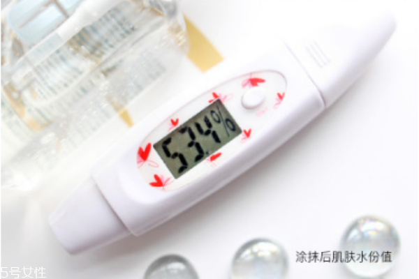 倩碧透明黃油好用嗎 倩碧透明黃油使用評測 倩碧透明黃油好用嗎 倩碧透明黃油使用評測