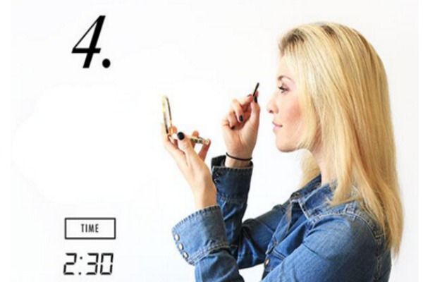 中午睡覺起來怎么補(bǔ)妝 快速補(bǔ)妝技巧 中午睡覺起來怎么補(bǔ)妝 快速補(bǔ)妝技巧