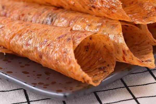 衛(wèi)龍辣條廠真的干凈么？辣條食品安全國家標準要來了