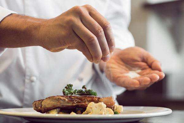 碘鹽是海鹽嗎？這些人最好不要吃碘鹽