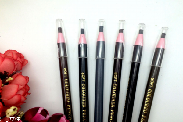 拉線眉筆好用嗎 筆芯太軟需少量多次畫(huà)眉