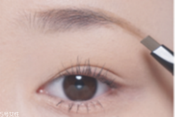 初學(xué)者用眉筆怎么畫 石原里美眉毛畫法 初學(xué)者用眉筆怎么畫 石原里美眉毛畫法