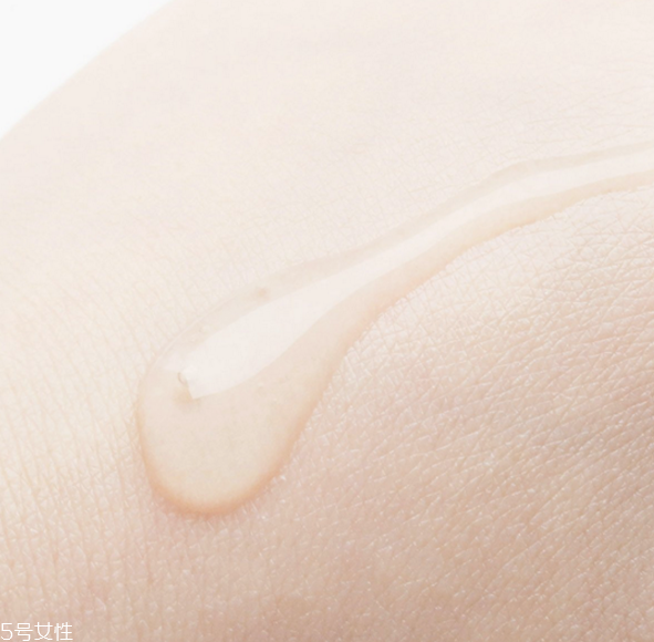 歐萊雅膨膨水是精華嗎 歐萊雅玻尿酸膨膨水測(cè)評(píng) 歐萊雅膨膨水是精華嗎 歐萊雅玻尿酸膨膨水測(cè)評(píng)