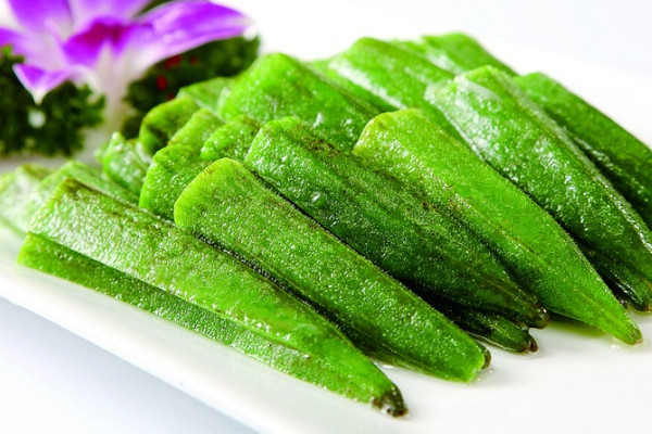 秋葵炒雞蛋要焯水嗎？孕婦吃秋葵得注意這些