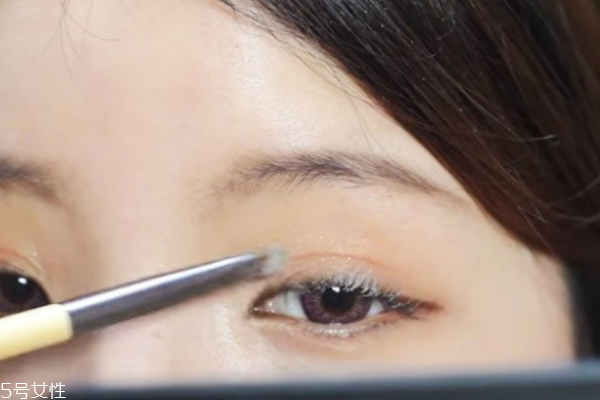 蜜粉怎么用法 2種蜜粉隱藏用法一次傳授 蜜粉怎么用法 2種蜜粉隱藏用法一次傳授